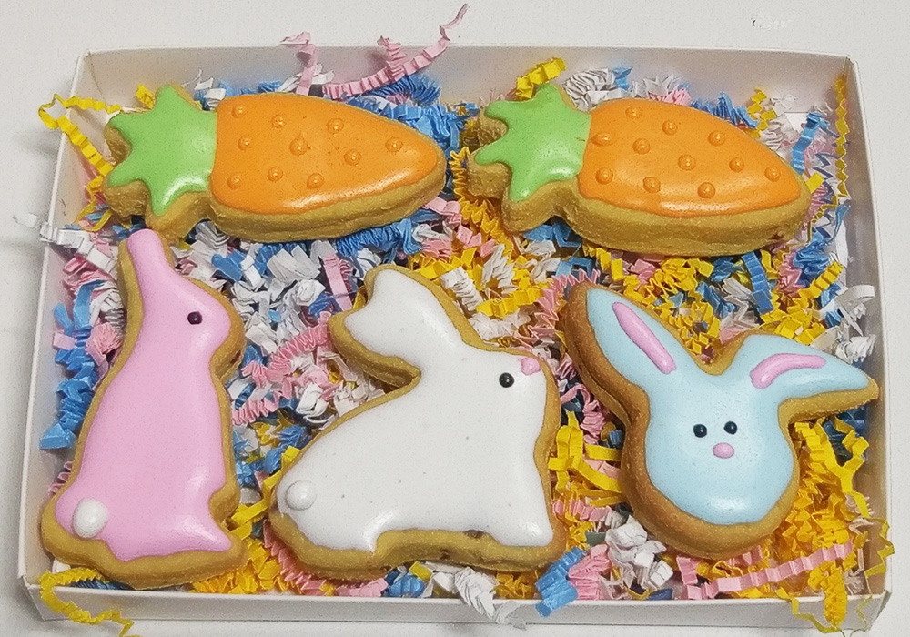 Spring-Gift-Box-Bunnies-and-Carrots